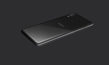 14_XperiaL3_black