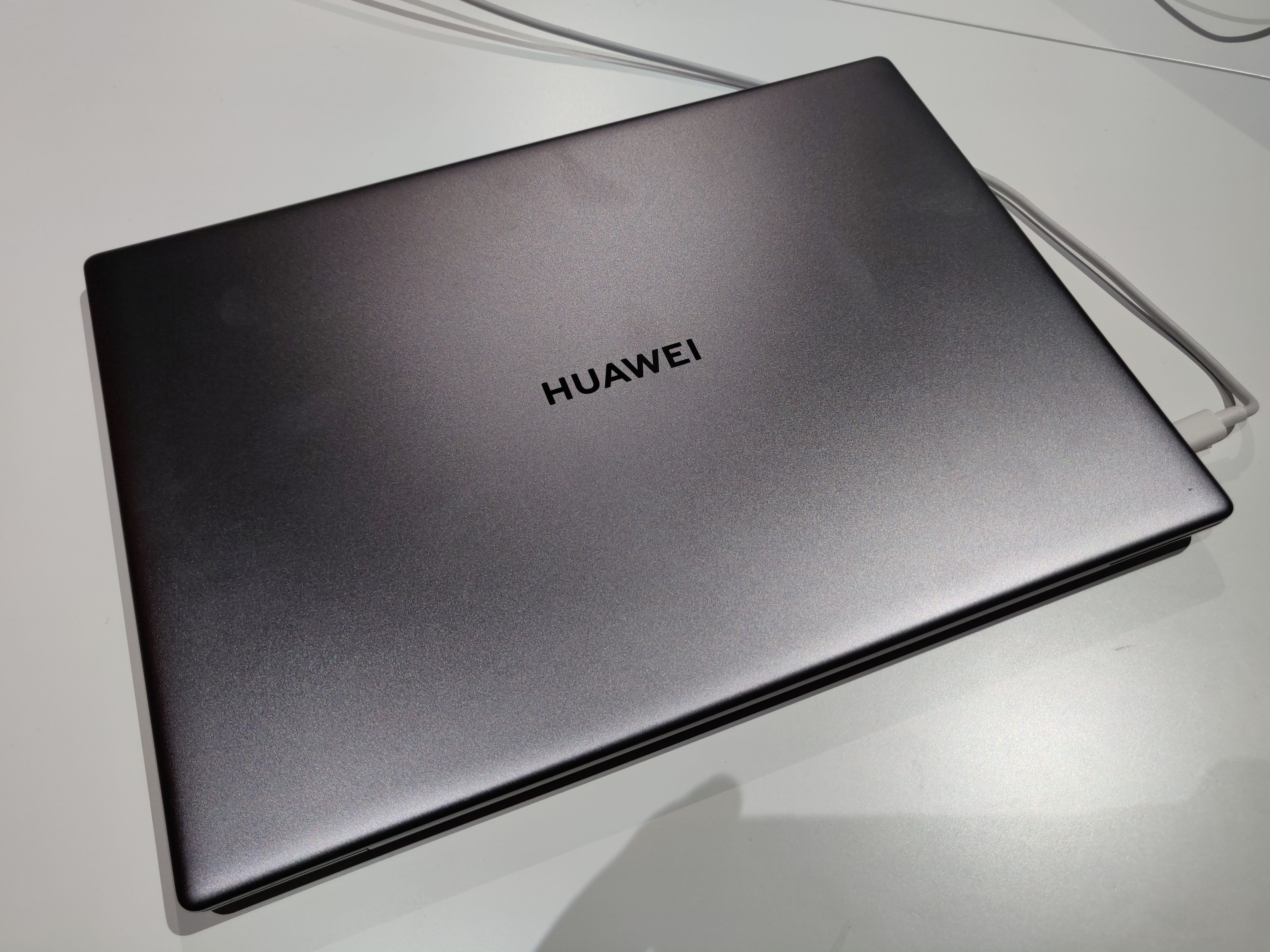 huawei-matebook-x-mwc-2019- (8)