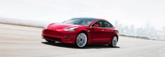 Elon Musk a tenu sa promesse : la Model 3 à 35 000 dollars s’ajoute au catalogue de Tesla