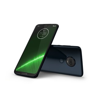 Moto G7 Plus_ROW_Deep Indigo_LAYDOWN COMBO