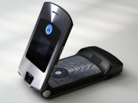 Motorola va aussi sortir son smartphone pliable, avec une dose de nostalgie – MWC 2019