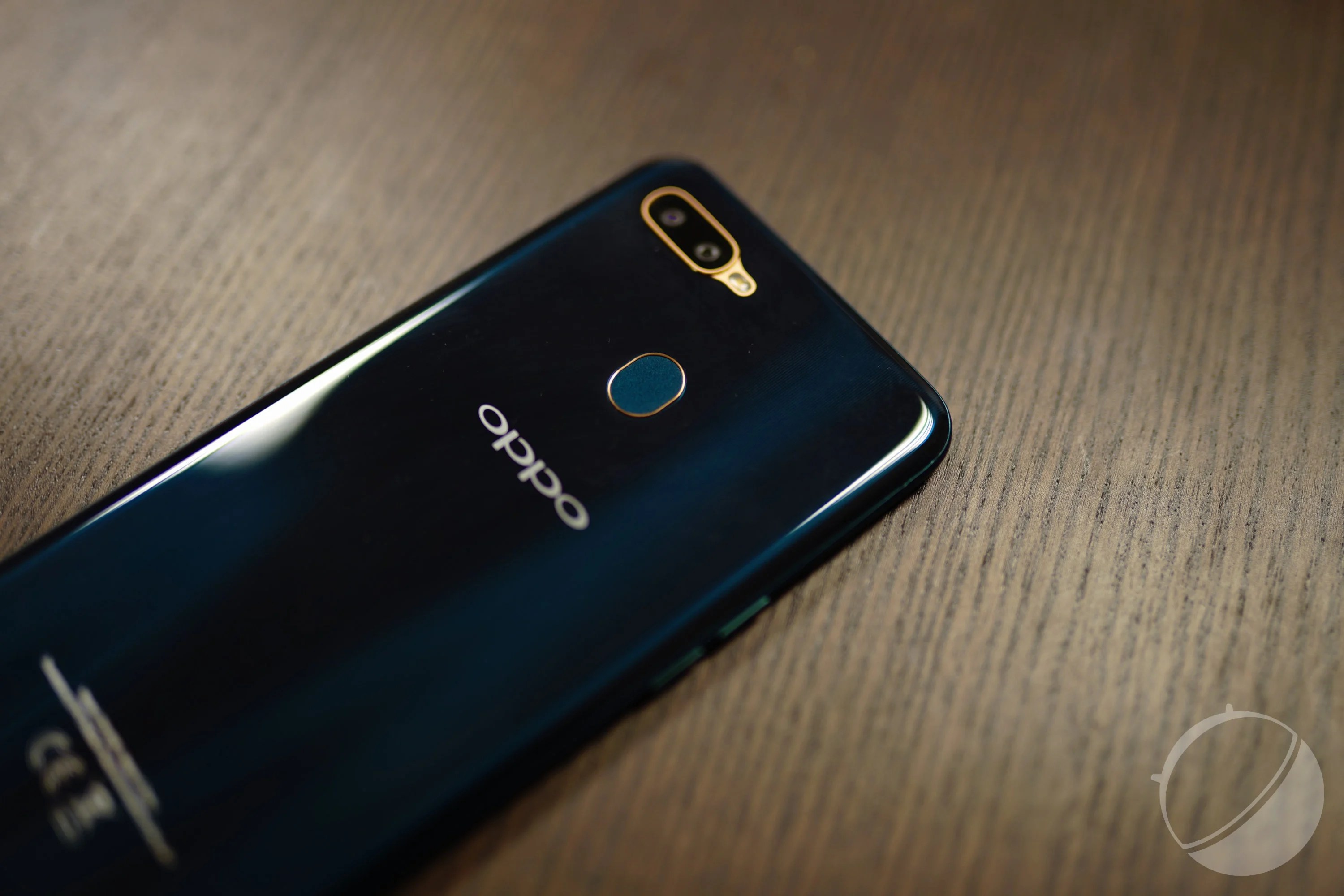 Oppo AX7 (11)