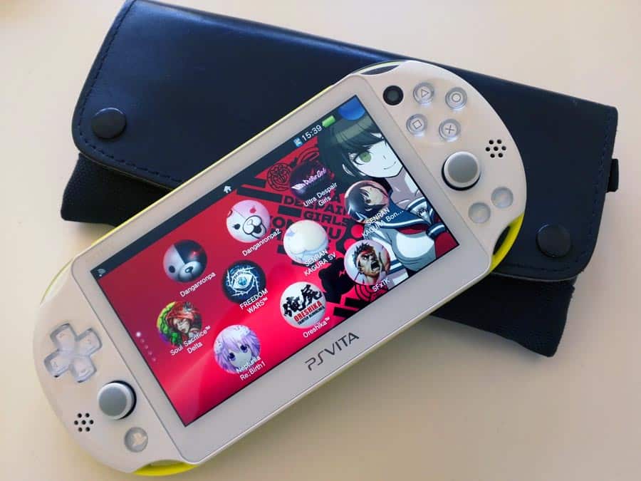 ps-vita-slim-lime-otaxou