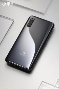 Xiaomi-Mi-9-Gray