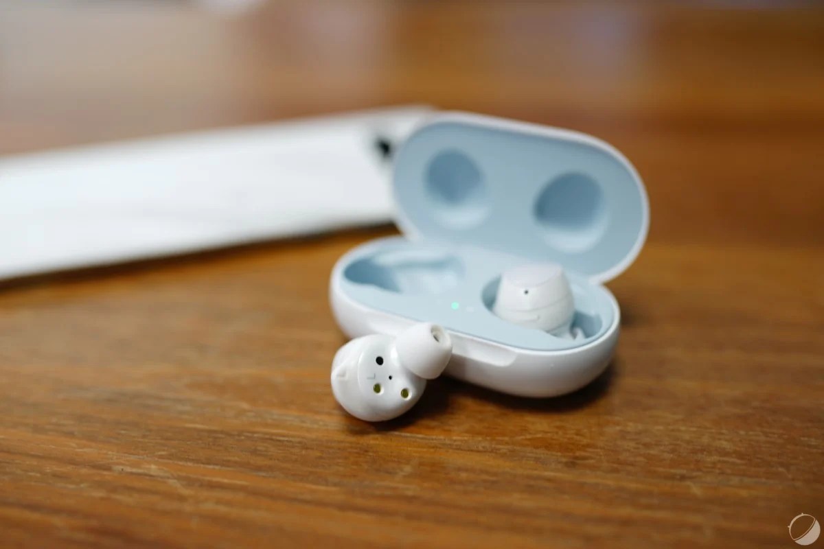 Samsung Galaxy Buds – c_DSC09560
