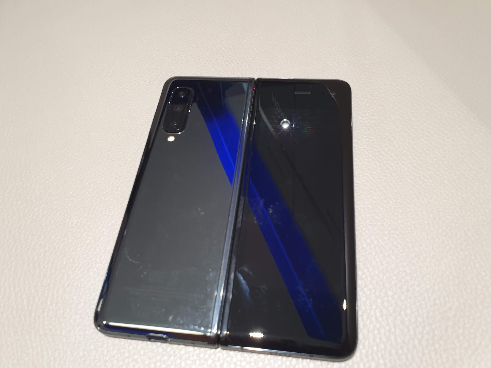 samsung-galaxy-fold- (15)