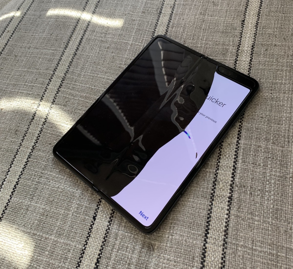 Samsung Galaxy Fold ecran mort