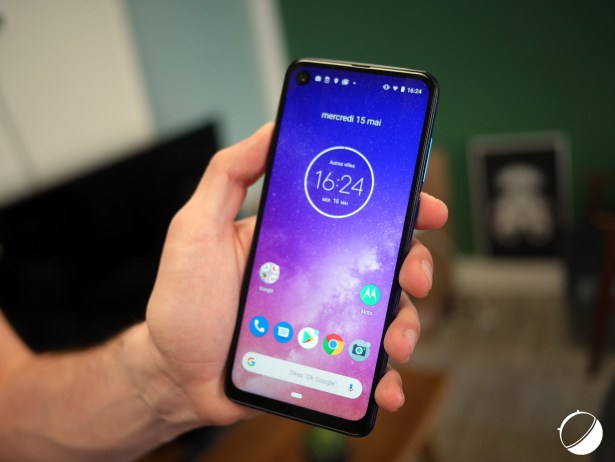 Motorola One Vision