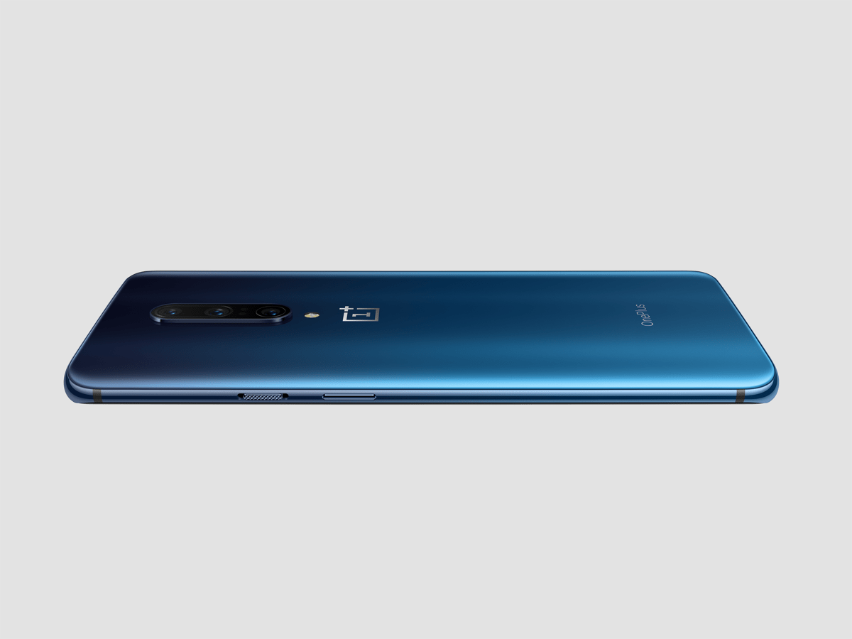 OnePlus 7 - Nebula Blue_3-fa-RGB (2)