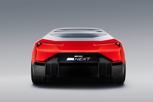 P90355672_highRes_bmw-vision-m-next-st
