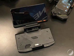 c_Asus_Zenfone_ROG_II__-_FrAndroid_-_IMG_3596