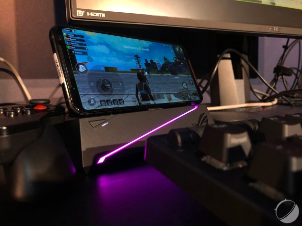 c_Asus_Zenfone_ROG_II__-_FrAndroid_-_IMG_3639