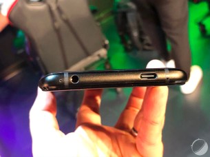 c_Asus_Zenfone_ROG_II__-_FrAndroid_-_IMG_3648