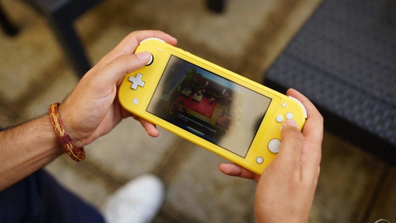 Nos must-have pour votre Nintendo Switch Lite : pochette, chargeur et autres accessoires