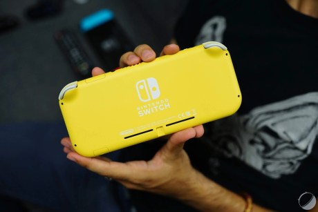 c_Nintendo Switch Lite - FrAndroid - DSC01676