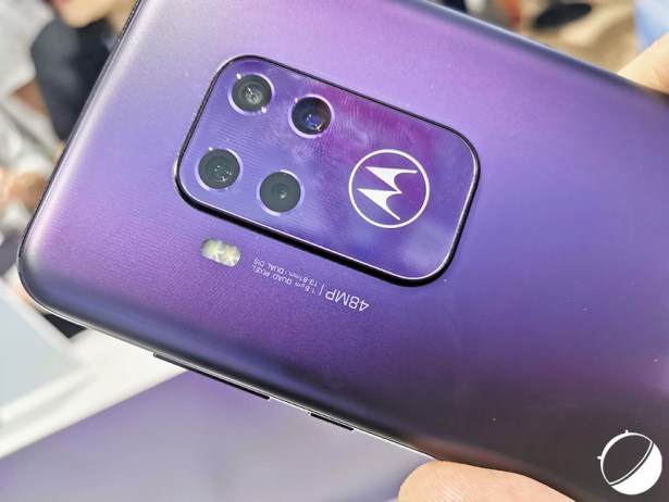 motorola one zoom (5) copie