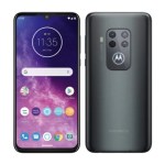 Motorola One Zoom : quadruple capteur photo et écran OLED pour 419 euros