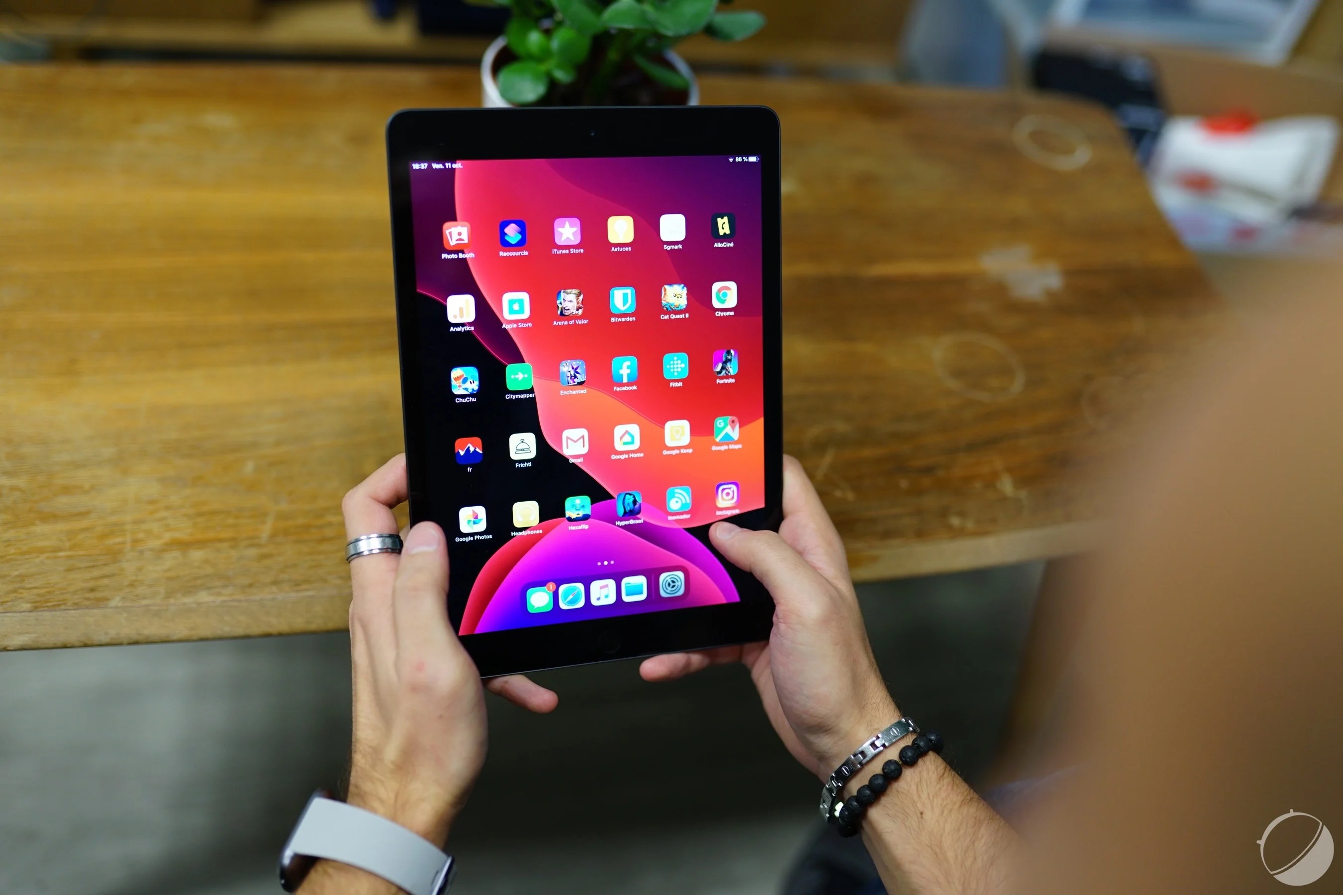c_iPad 10.2 2019- FrAndroid - DSC02705