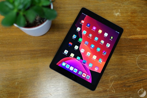 c_iPad 10.2 2019- FrAndroid - DSC02759