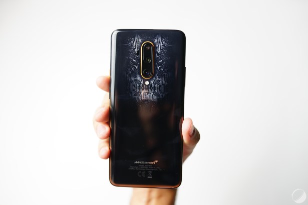 c_OnePlus 7T Pro McLaren Edition - FrAndroid - DSC03345