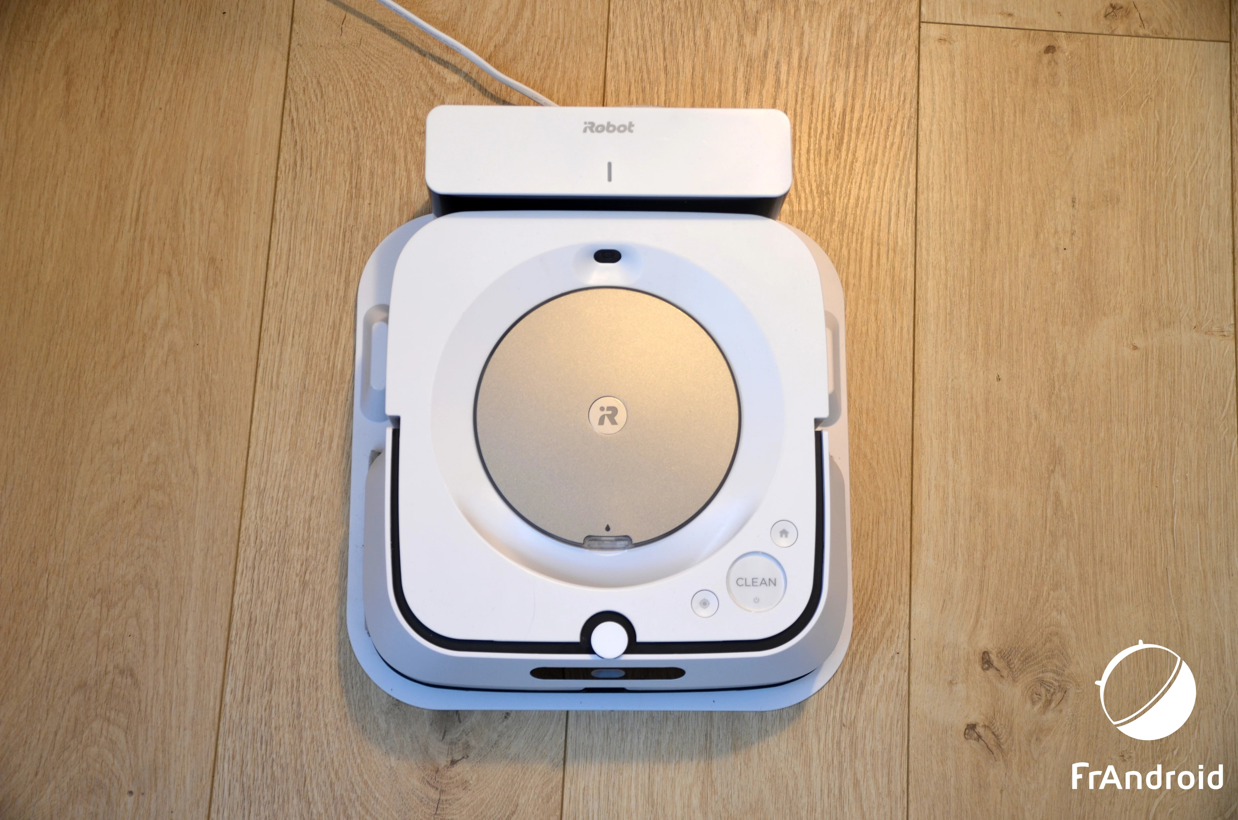 irobot-braava-jet-m-01