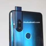 Motorola : un smartphone de la gamme One fuite avec sa caméra pop-up