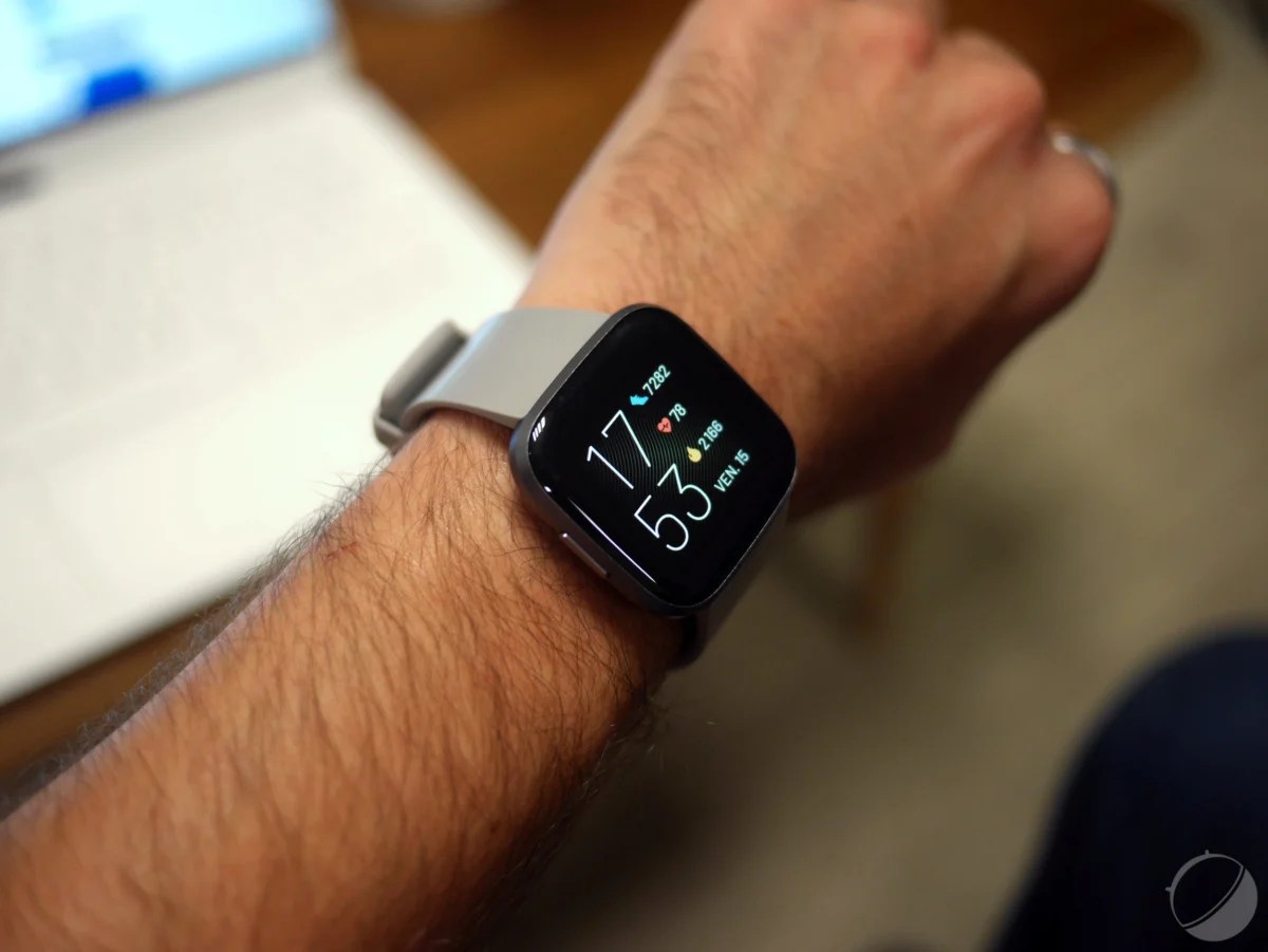 Fitbit Montre Versa 2, Noir