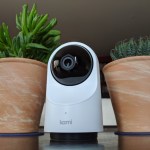 Test de la Kami Indoor : une sympathique caméra de surveillance motorisée à moins de 100 euros