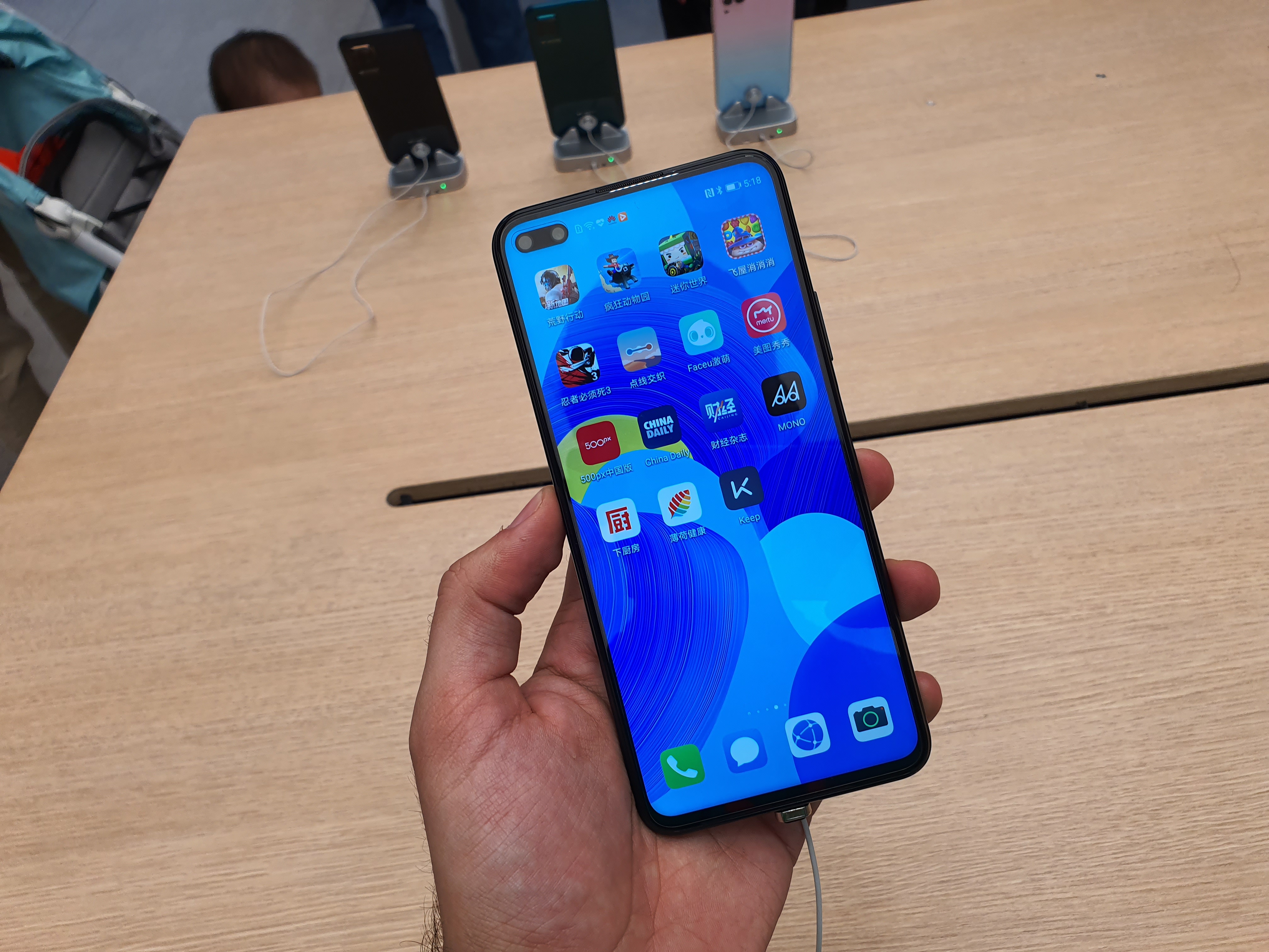 Huawei Nova 6 5G : prix, fiche technique, test et actualité ...