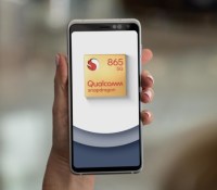Qualcomm-Snapdragon-865-5G-Mobile-Platform-Reference-Design-In-Hand
