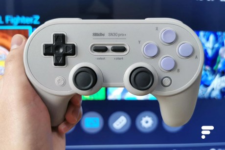 test-8bitdo-sn30-pro-plus-01