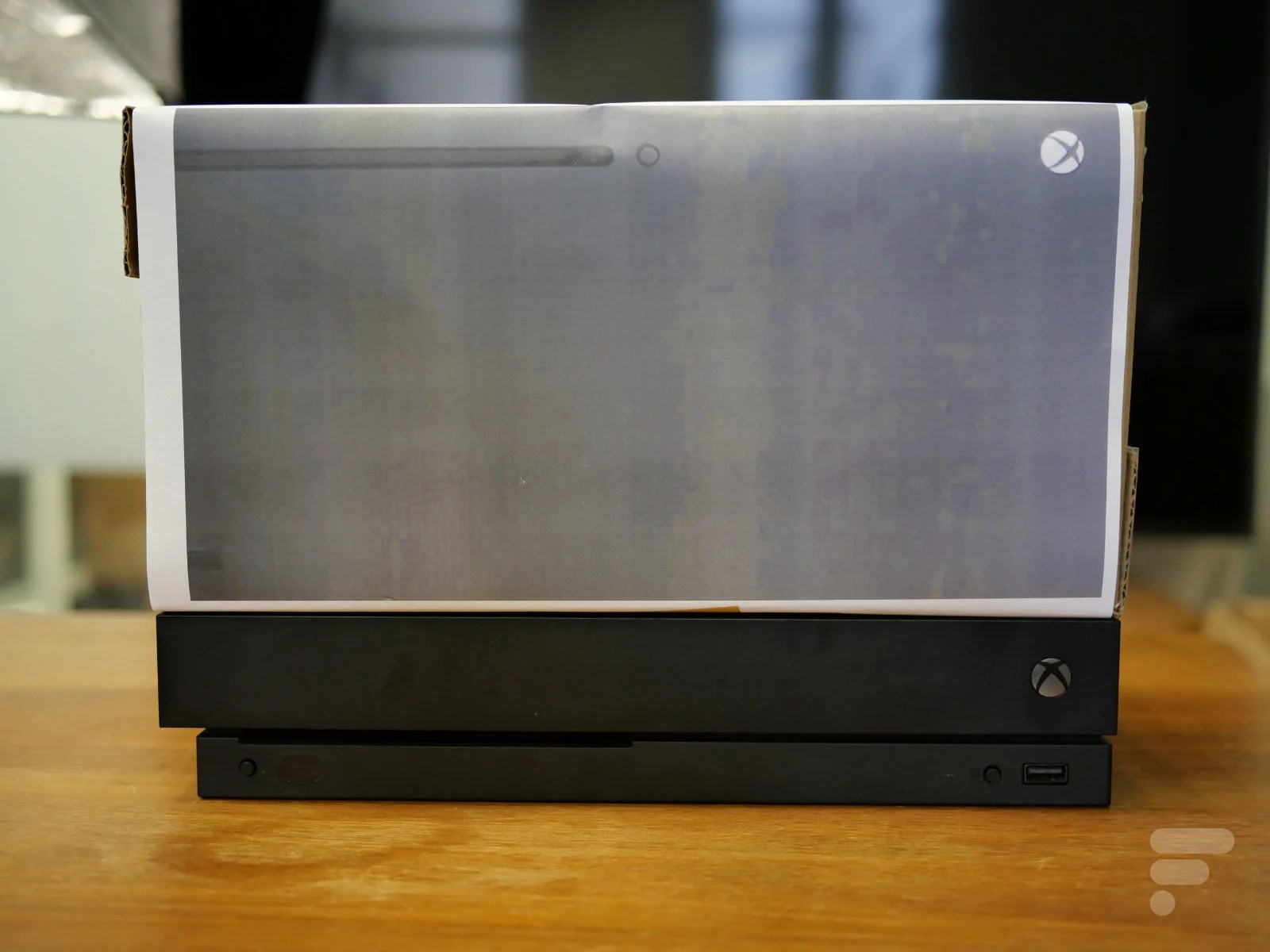 Xbox Series X mockup comparatif taille (2)