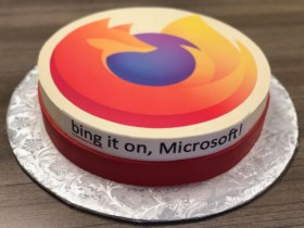 Saine concurrence : pour le lancement d’Edge, Mozilla envoie un gâteau à Microsoft