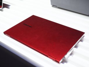 Samsung Galaxy Chromebook Fermé