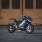 Zero officialise sa SR/S, nouvelle moto électrique carénée aux performances séduisantes