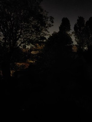 Photo en mode de nuit de l'Oppo Find X2 Pro en ultra grand-angle