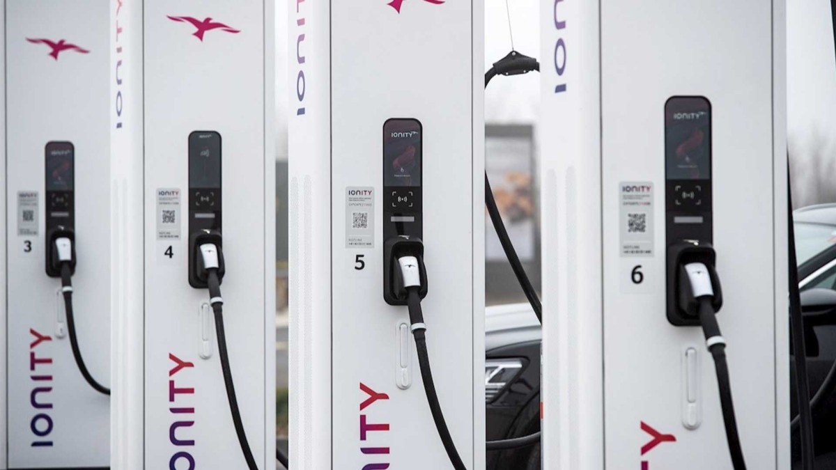 Bornes de recharge Ionity