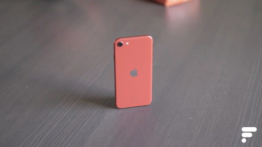 L'iPhone SE 2020 // Source : Frandroid