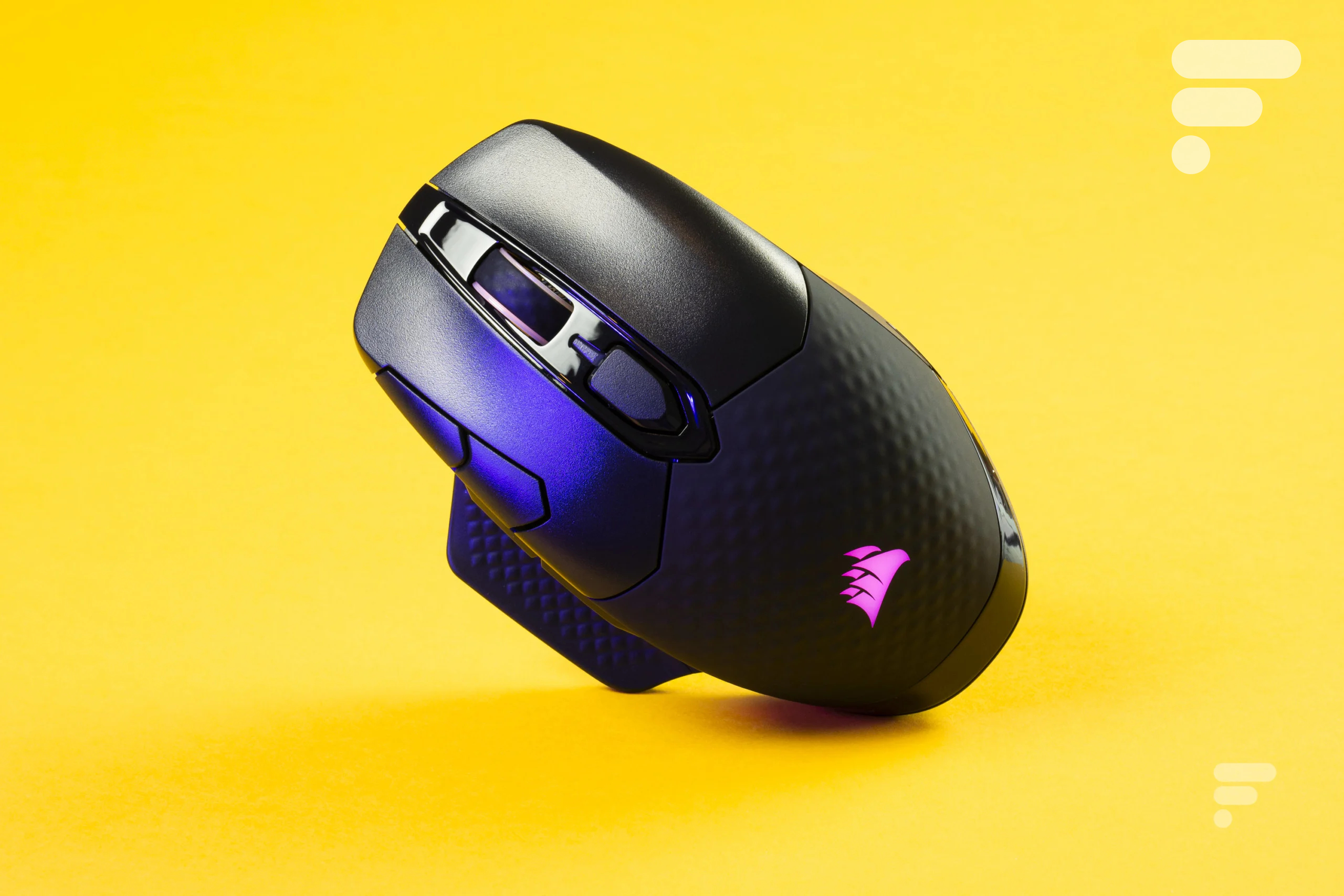 Test complet de la souris Corsair Dark Core RGB Pro
