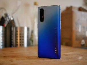 Le dos de l'Oppo Find X2 Neo