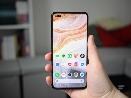 L'écran du Realme X50 Pro