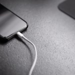 Apple travaillerait enfin à rendre ses câbles Lightning plus solides