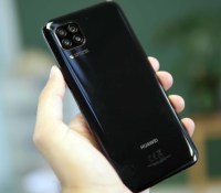 Le dos du Huawei P40 Lite // Source : Frandroid