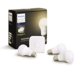 Ce kit de démarrage 3 ampoules Philips Hue (White) est à moitié prix