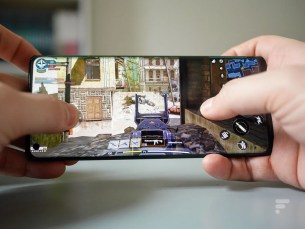 Les bords tactiles du Motorola Edge sur Call of Duty Mobile