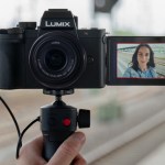 Lumix G100 : Panasonic dévoile son appareil photo pour vlogueurs, c’est tendance