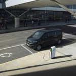Peugeot révèle son e-Traveller, un fourgon électrique de 9 places pour particuliers et professionnels