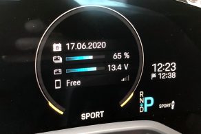 porsche-taycan-ecran-batterie-sport