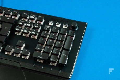 Roccat Vulcan 121