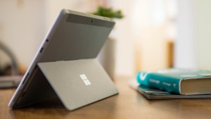 Microsoft Surface Go 3 : la tablette abordable repérée avec de nouveaux processeurs